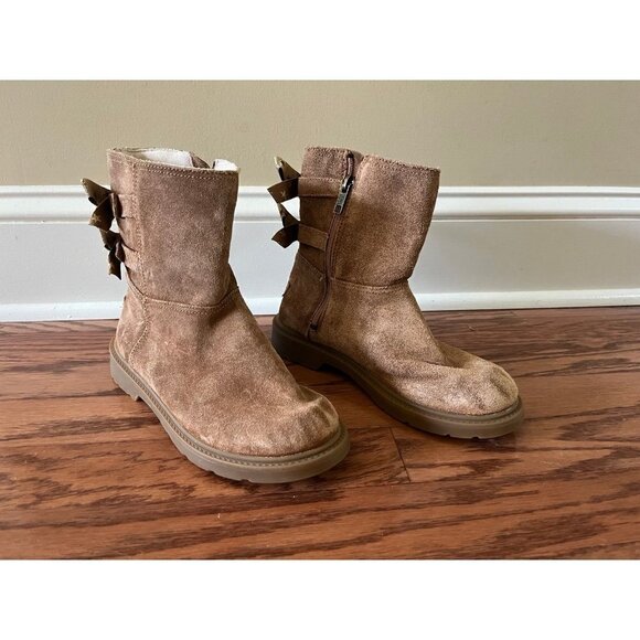 UGG Tillee Bow Boots - Picture 1 of 7